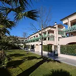公寓 Dei Marmi Magic 马尔米堡